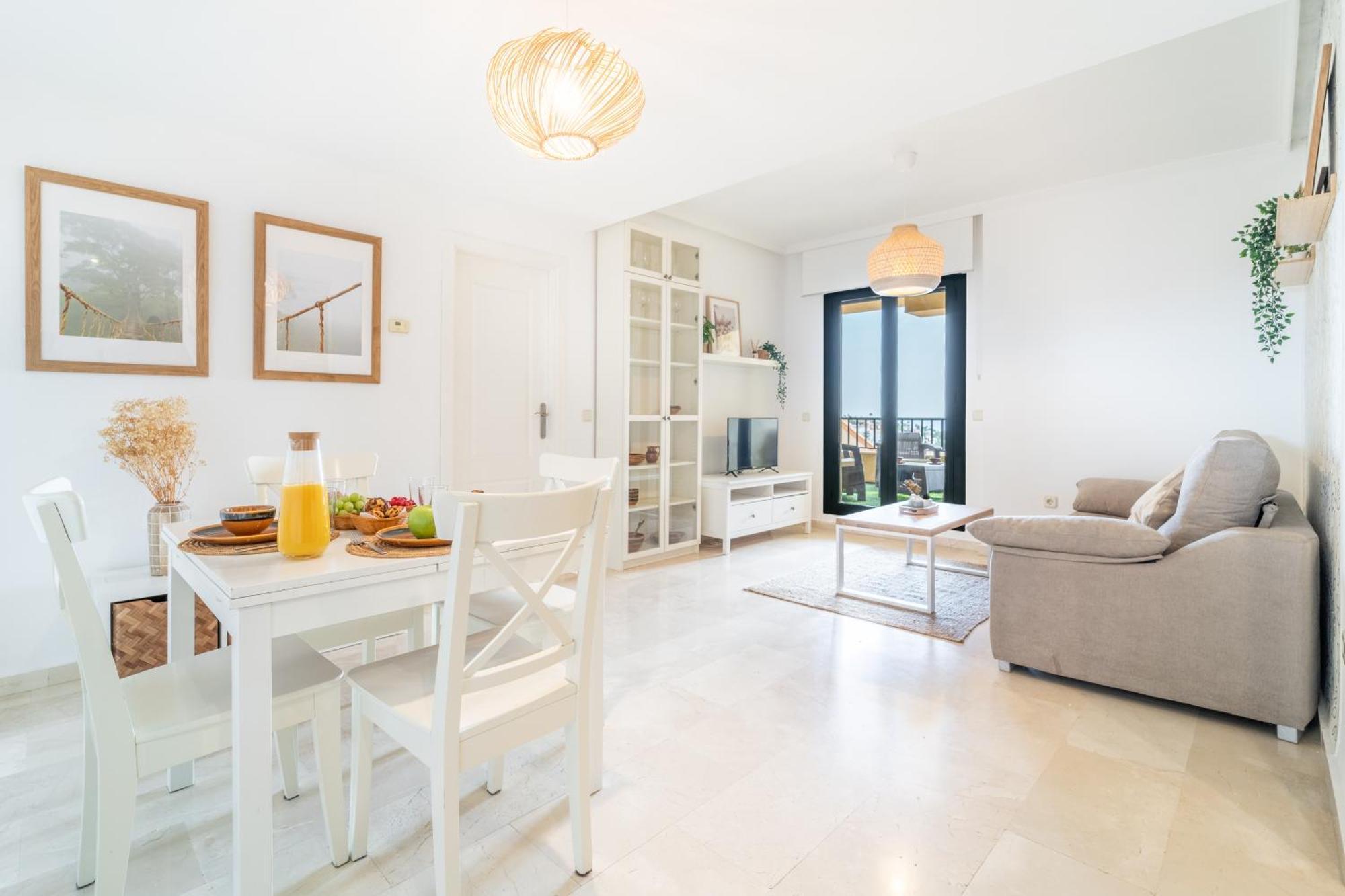 Fabulous Golf Front Apartment With Pool And Seaview بينالماذينا المظهر الخارجي الصورة