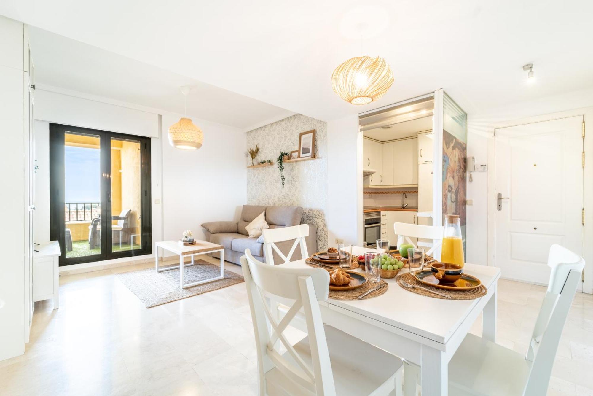 Fabulous Golf Front Apartment With Pool And Seaview بينالماذينا المظهر الخارجي الصورة